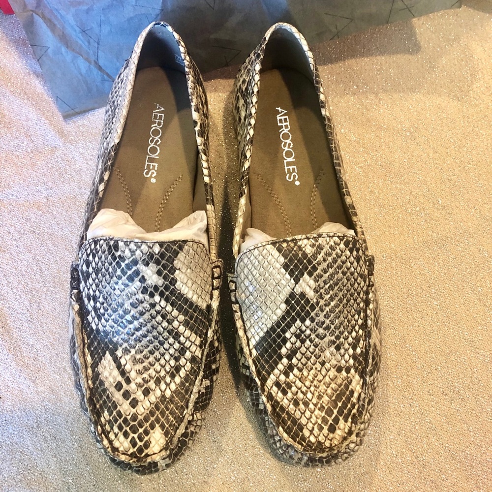 Snakeskin Women’s Flats